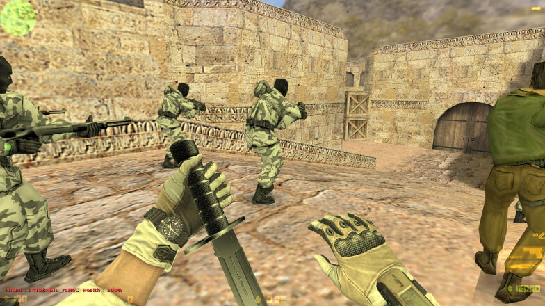 Team T and knife